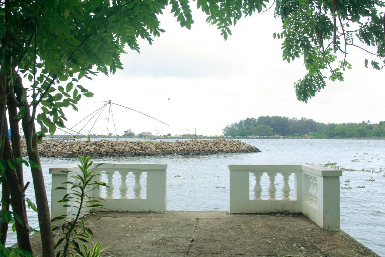 Muziris Harbour View Ξενοδοχείο Kochi Εξωτερικό φωτογραφία